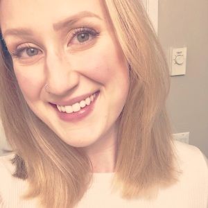 Meet your Posher, Sarah